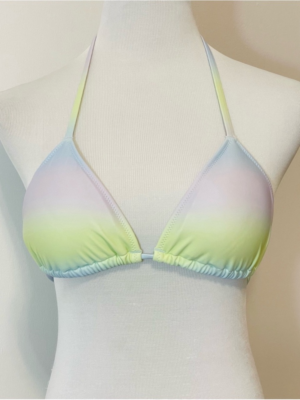 Women’s Gradient Triangle Bikini Top - Pastel Green